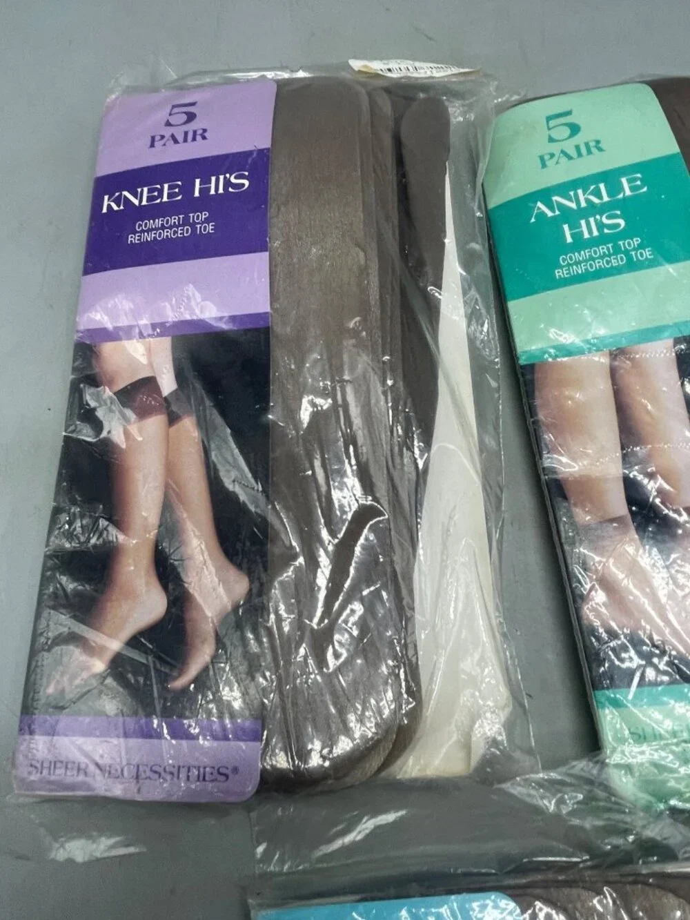 set of 3 knee hi's ankle hi's nylons 5 pair each package sheer comfort READ NEW